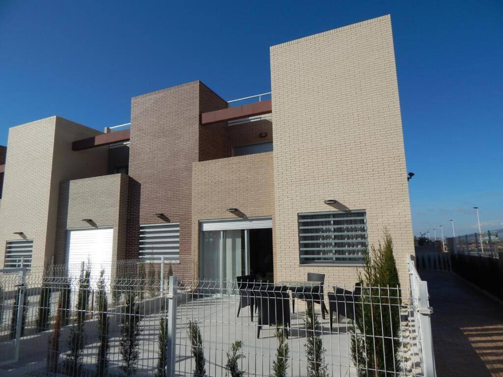 Vivienda Aguas Nuevas Familiar & Deportivo Apartment Torrevieja Exterior photo
